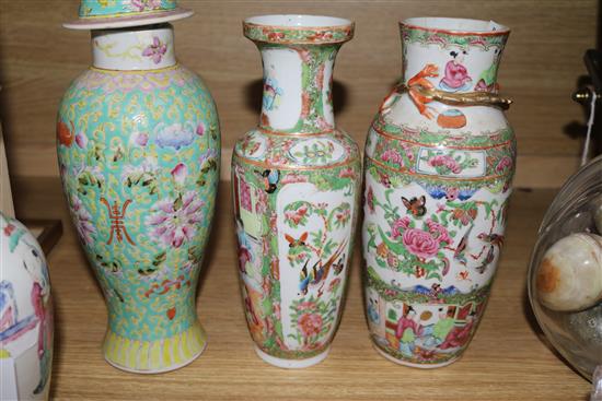 A Famille Rose vase, 4 others and a mug